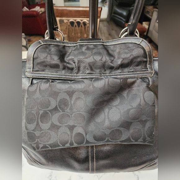 COACH Vintage 2004 Soho Soft Leather XL Carryall Tote Bag. Black K04S-5770 EUC - Picture 9 of 16